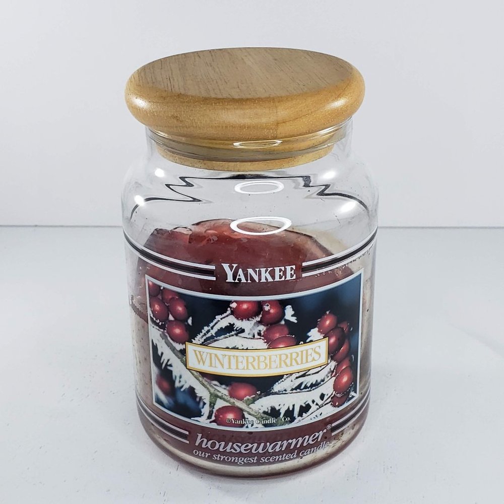 Yankee Candle Winterberries Housewarmer Candle USED